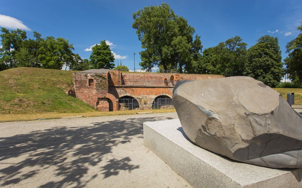 Ceglarski Citadel / Polish Hill